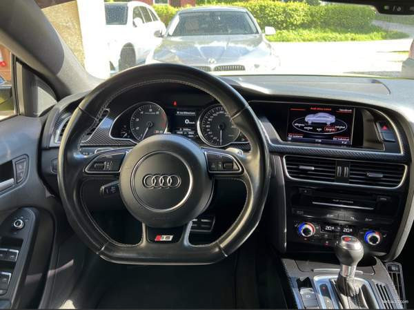 Audi S5 Glebychevo - valokuva 7