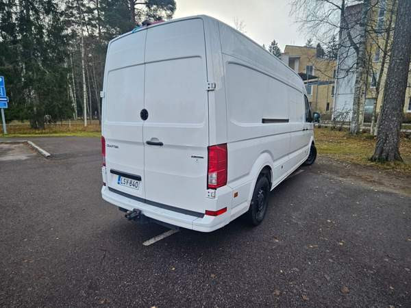 Volkswagen Crafter Лохья - изображение 7
