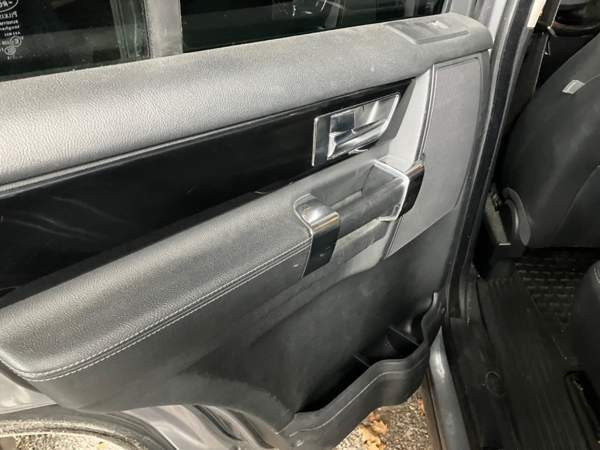 Land Rover Discovery Kirkkonummi - valokuva 8