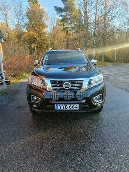 Nissan Navara Vaasa - valokuva 2