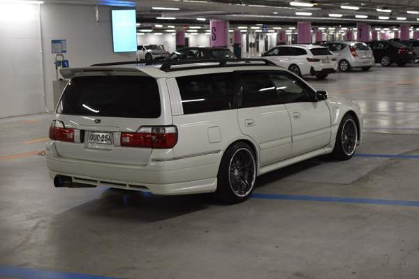 Nissan Stagea Espoo - valokuva 3