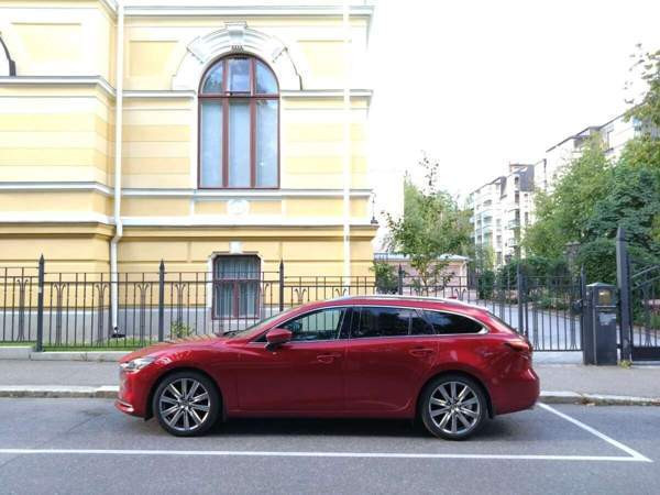 Mazda 6 Nokia - valokuva 2