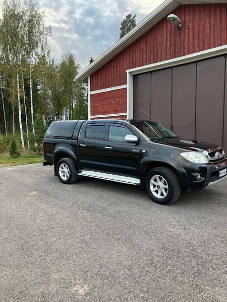 Toyota Hilux Helsinki - photo 1
