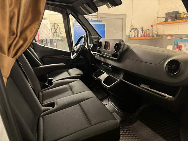 Mercedes-Benz Sprinter Karstula - valokuva 5