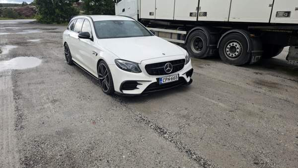 Mercedes-Benz E Helsinki – foto 2