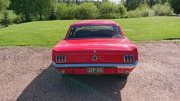 Ford Mustang Kauhava – foto 7