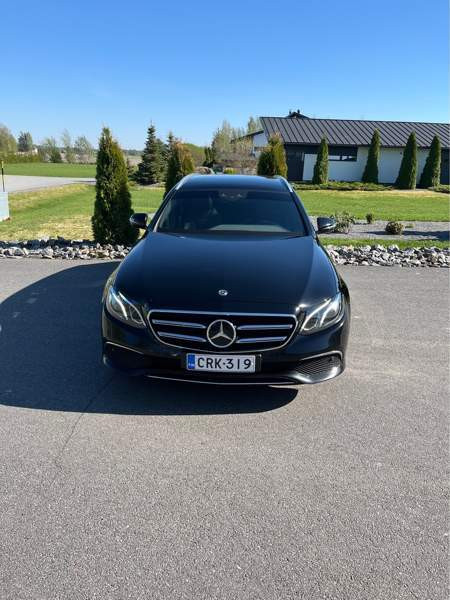 Mercedes-Benz E Laihia - photo 2