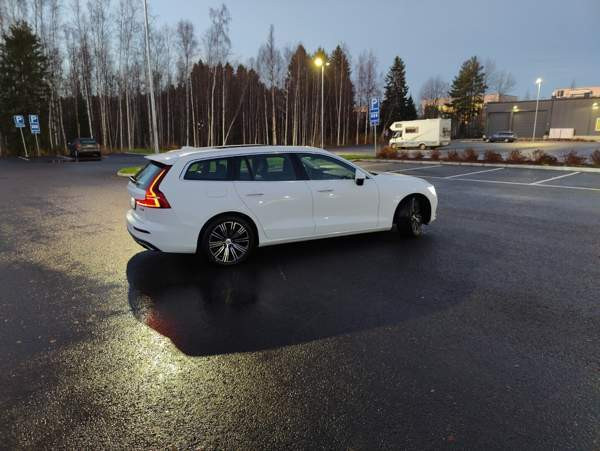 Volvo V60 Оулу - изображение 3