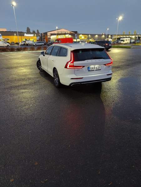 Volvo V60 Оулу - изображение 5