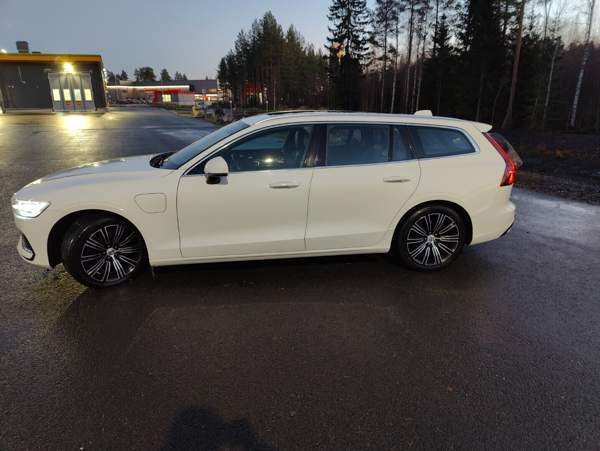 Volvo V60 Оулу - изображение 4