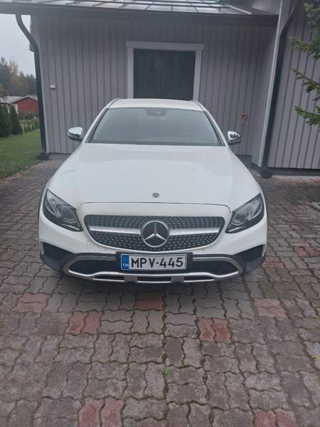 Mercedes-Benz E Pieksämäki - изображение 2