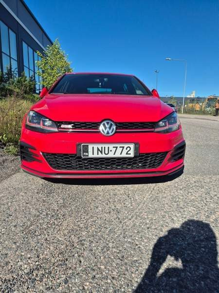 Volkswagen Golf Vantaa - photo 1