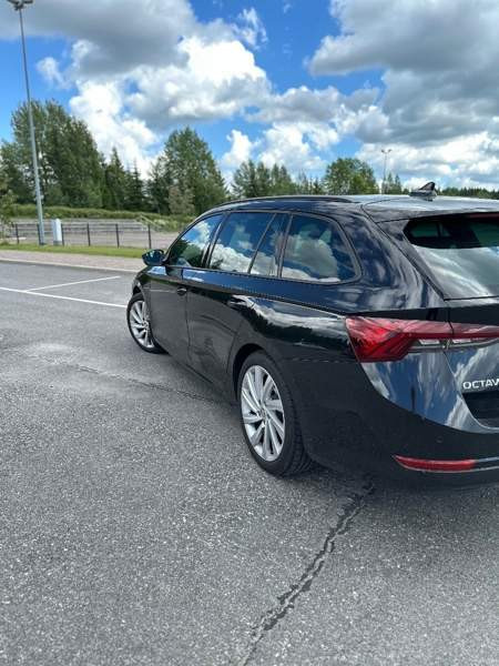 Skoda Octavia Jaervenpaeae - photo 4