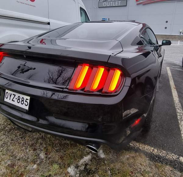 Ford Mustang Kuopio - valokuva 5