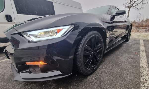 Ford Mustang Kuopio - valokuva 4