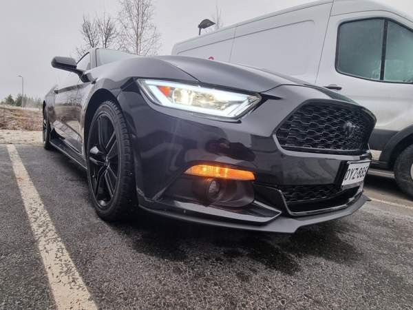 Ford Mustang Kuopio - valokuva 3
