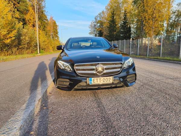 Mercedes-Benz E Espoo - valokuva 5