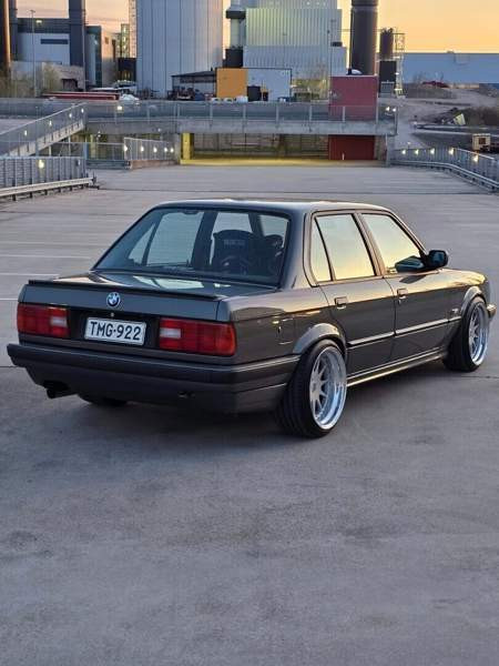 BMW 325 Helsinki - изображение 5