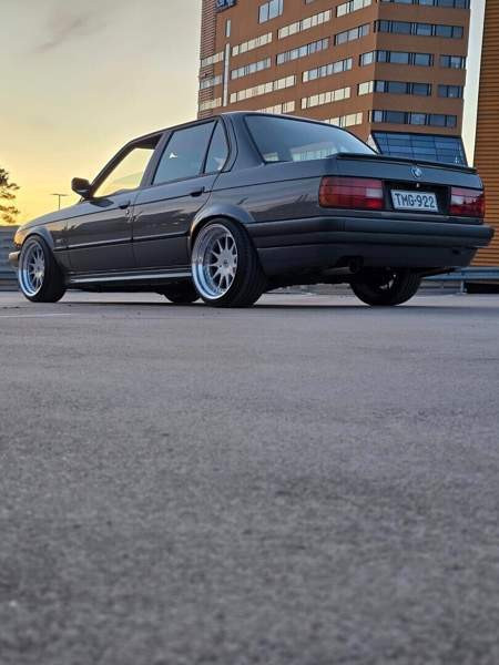 BMW 325 Helsinki - изображение 6