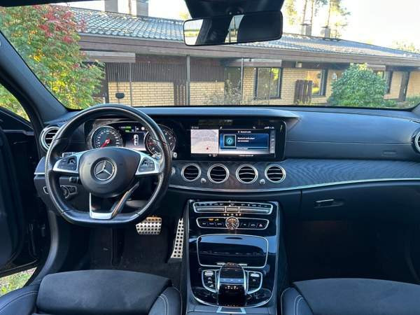 Mercedes-Benz E Хювинкяя - изображение 5