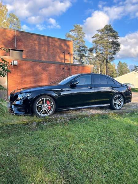 Mercedes-Benz E Хювинкяя - изображение 3