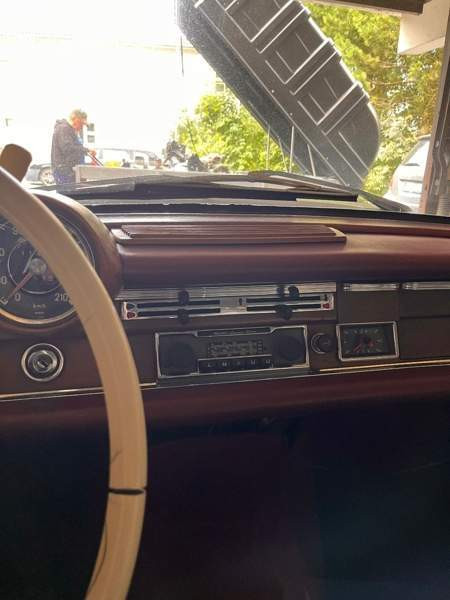 Mercedes-Benz 220 Tampere - valokuva 6