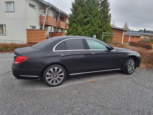 Mercedes-Benz E Кангасала - изображение 5