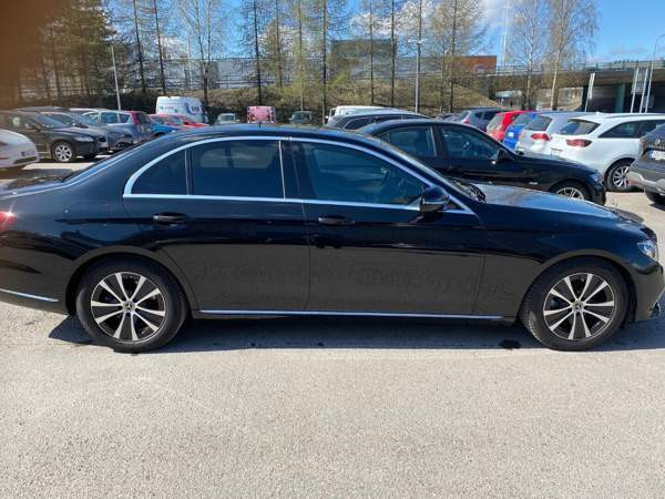 Mercedes-Benz E Vantaa - valokuva 6