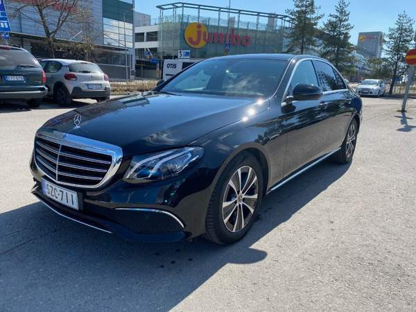 Mercedes-Benz E Vantaa - valokuva 1