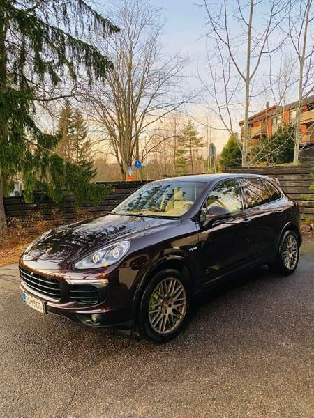 Porsche Cayenne Espoo - valokuva 1