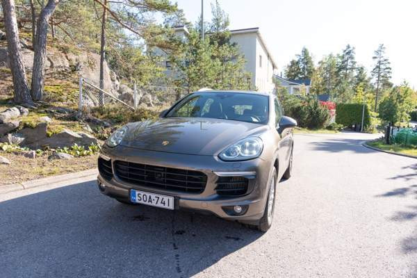 Porsche Cayenne Espoo - photo 2