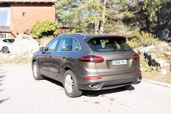 Porsche Cayenne Espoo - photo 7