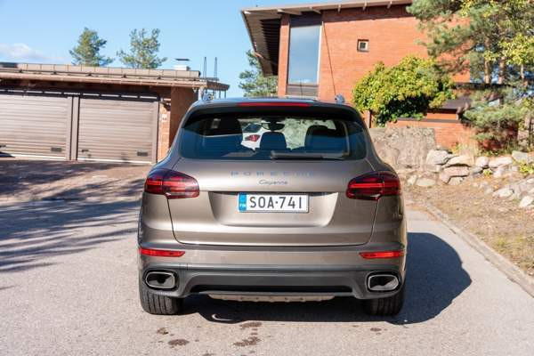 Porsche Cayenne Espoo - photo 5