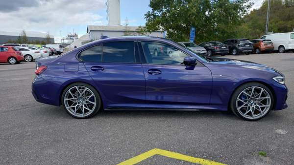 BMW 330 Helsinki - valokuva 2