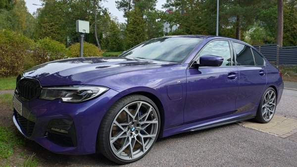 BMW 330 Helsinki - valokuva 3