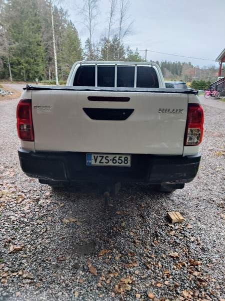 Toyota Hilux Pornainen - изображение 3