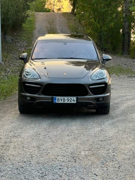 Porsche Cayenne Савонлинна - изображение 5