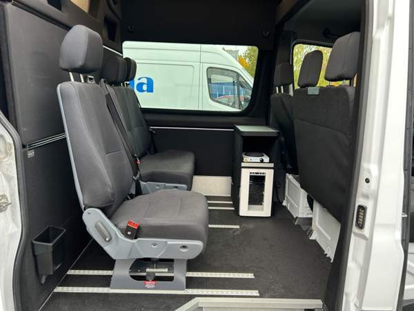 Mercedes-Benz Sprinter Espoo - valokuva 1