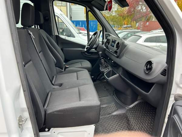 Mercedes-Benz Sprinter Espoo - valokuva 4