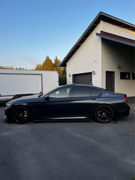 BMW 740 Kempele - valokuva 4