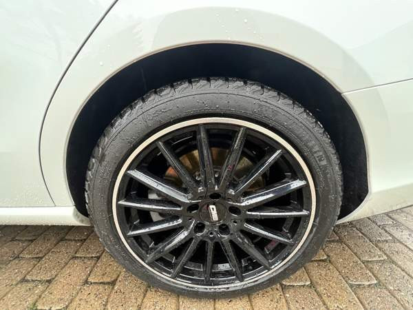 Mercedes-Benz C Керава - изображение 3