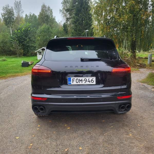 Porsche Cayenne Siuntio - valokuva 2