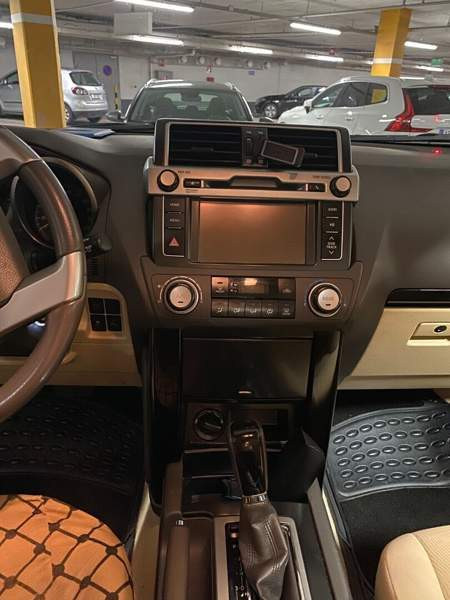 Toyota Land Cruiser Helsinki - photo 5