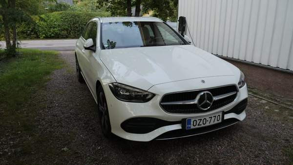 Mercedes-Benz C Вантаа - изображение 3