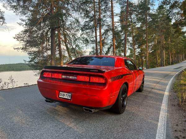 Dodge Challenger Ruovesi - photo 6