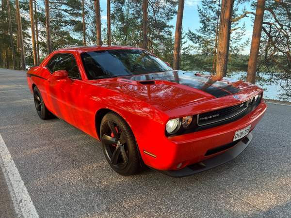 Dodge Challenger Ruovesi - photo 8