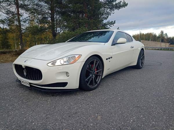 Maserati Granturismo Joensuu - valokuva 5