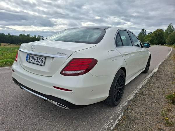 Mercedes-Benz E Kangasala - valokuva 6