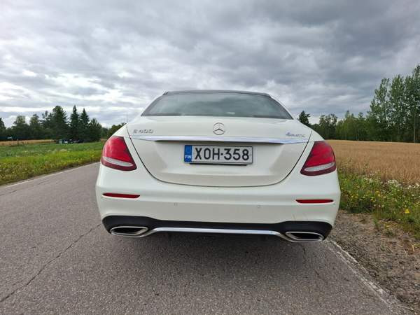 Mercedes-Benz E Kangasala - valokuva 4
