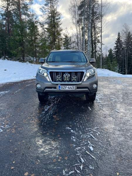 Toyota Land Cruiser Tuusula - photo 2